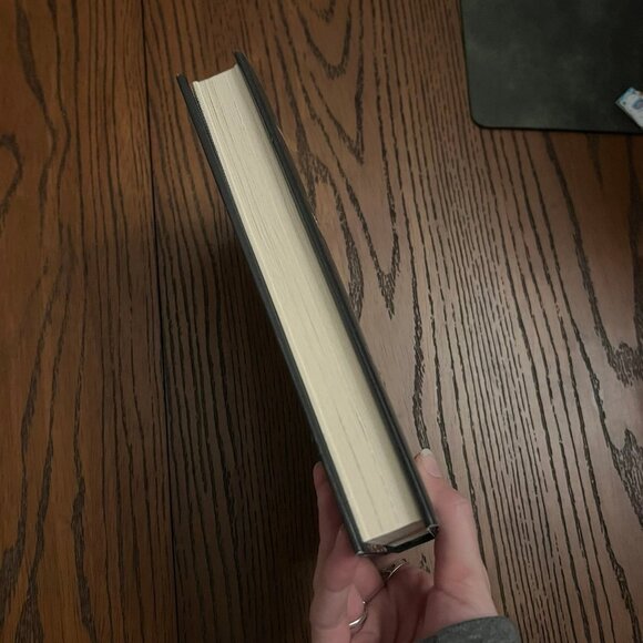 Your Blood My Bones Kelly Andrew SIGNED Romance Fantasy Horror YA Creepy - Picture 5 of 8